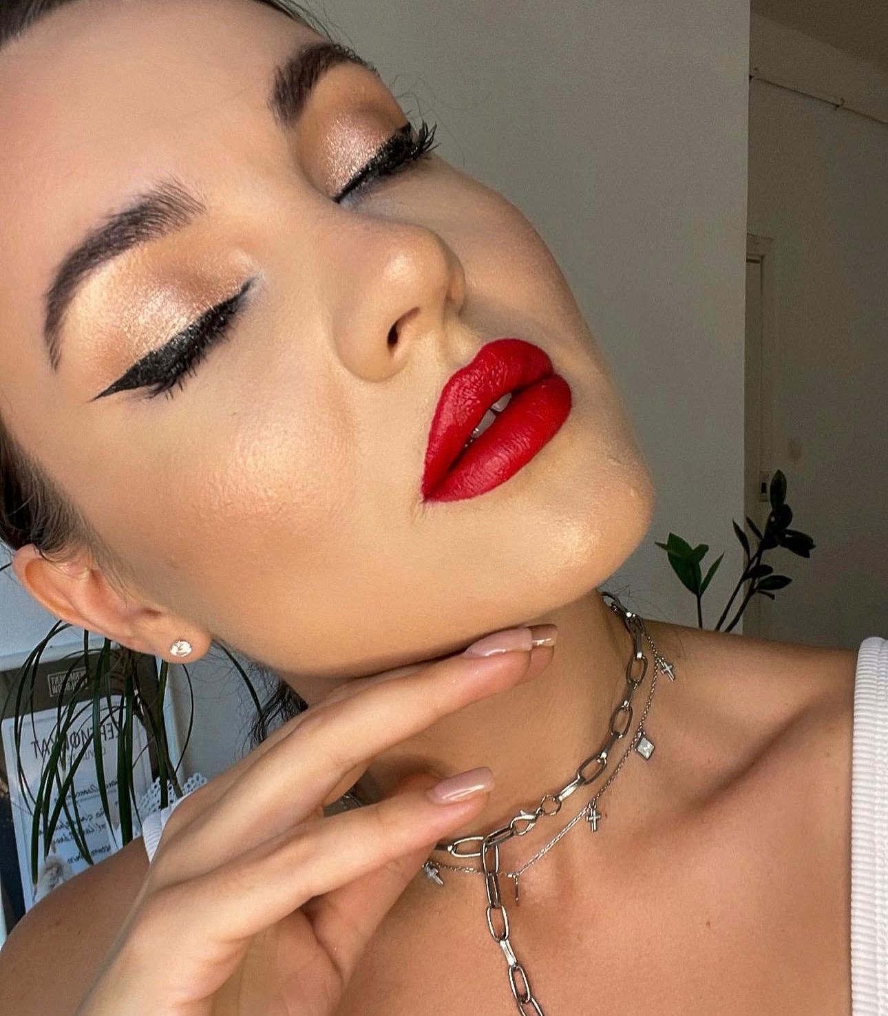 Make-up